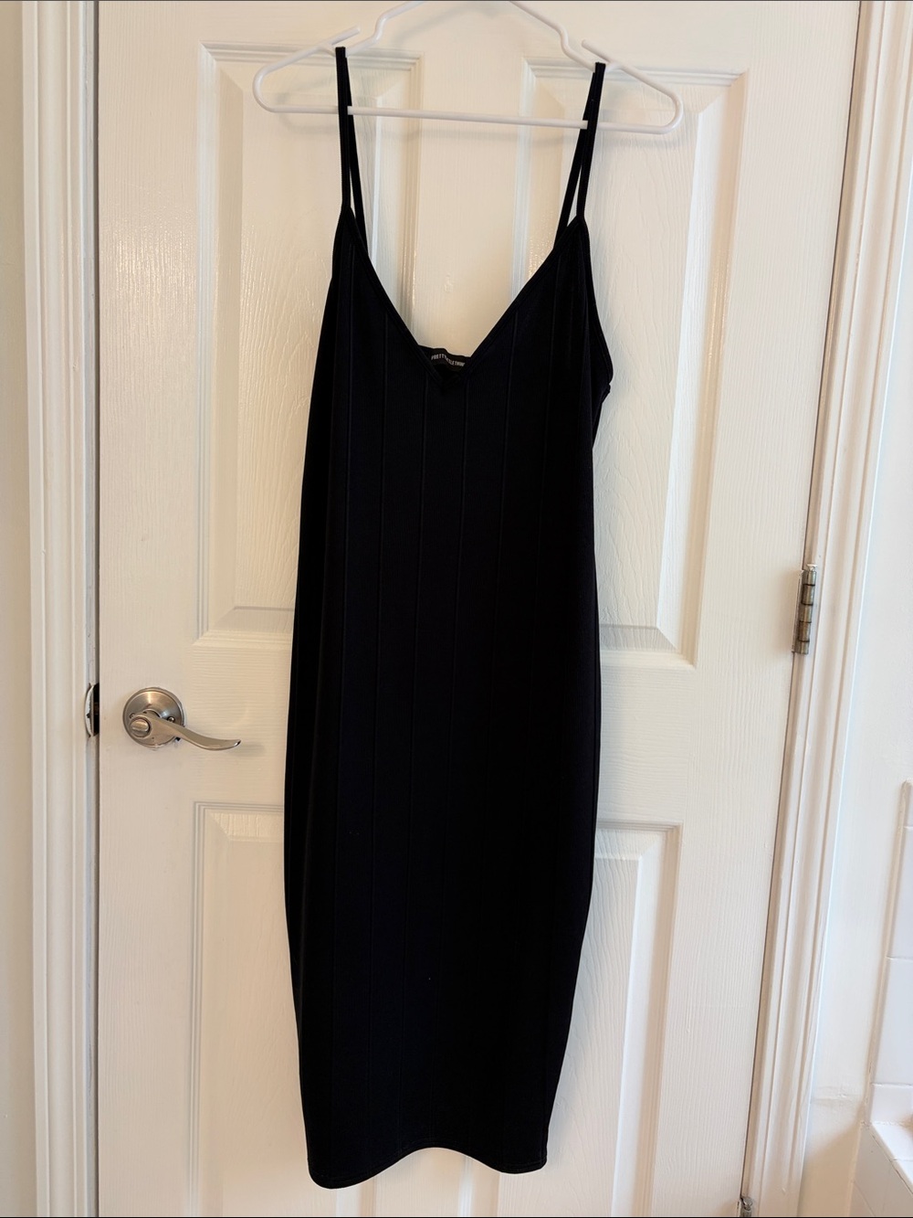 Sexy PrettyLittleThing Black Ribbed V-Neck Midi Slip Dress